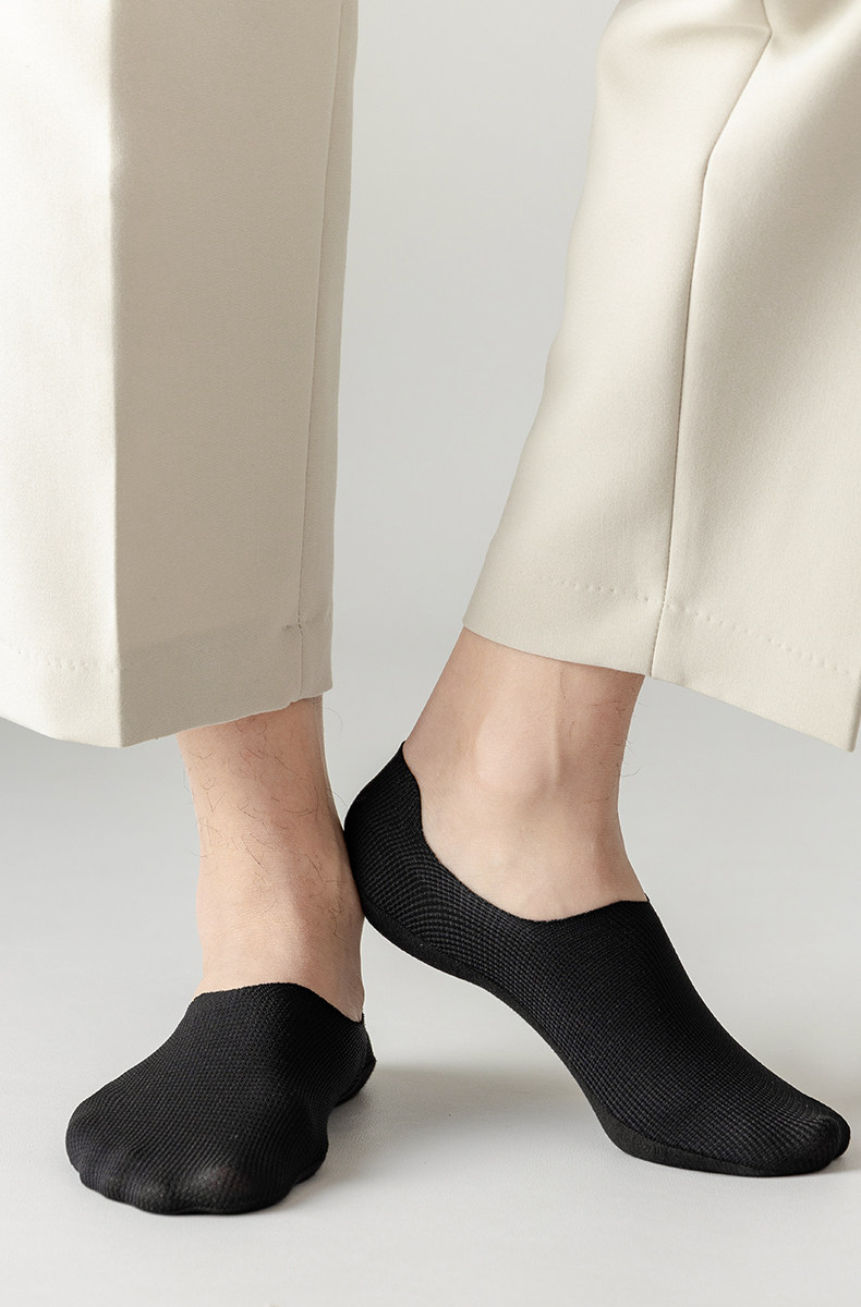 CoreWeave Comfort No-Show Socks