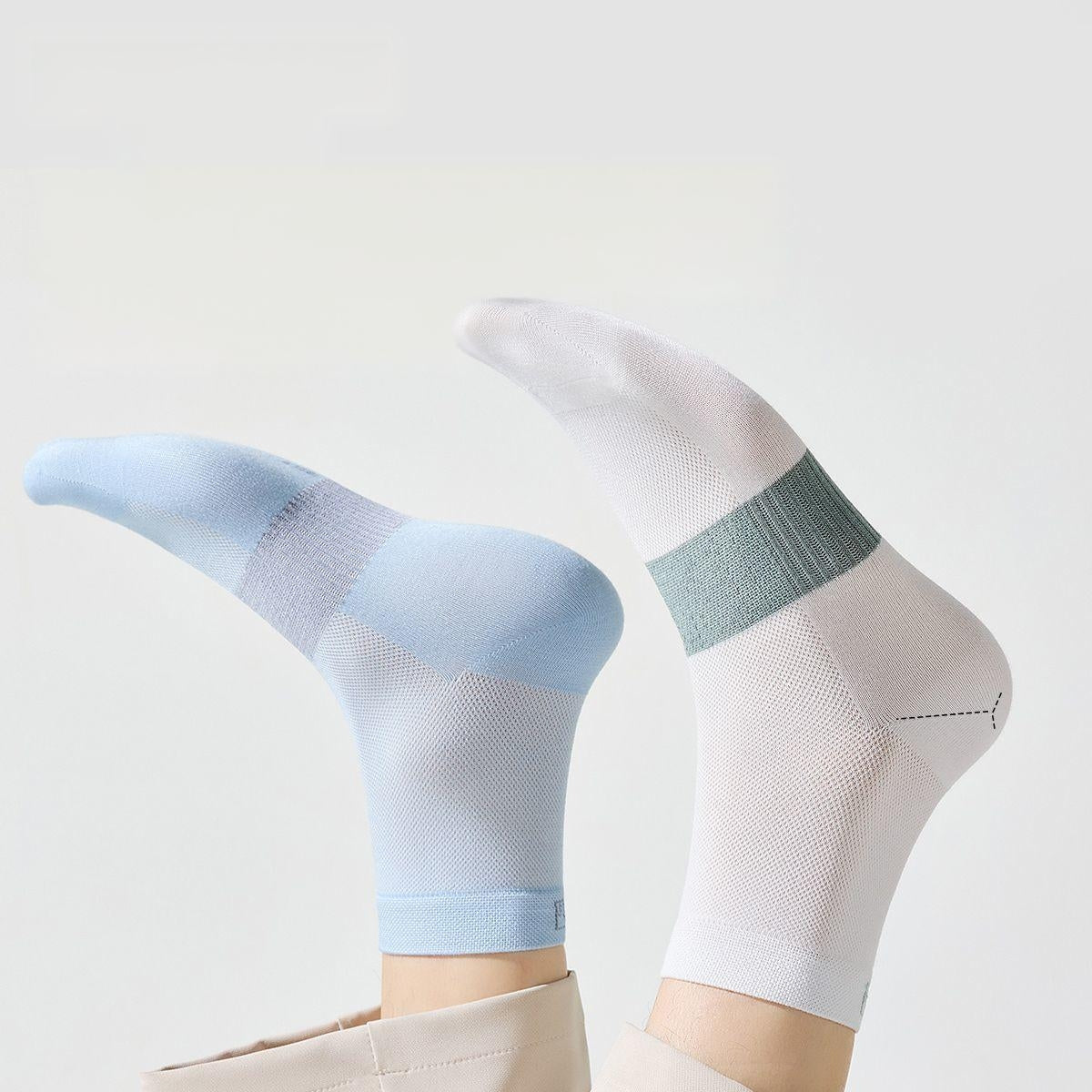 AirThread Ribbed Arch Socks